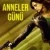 Anneler Günü Small Poster